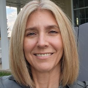 Meet your Posher, Constance